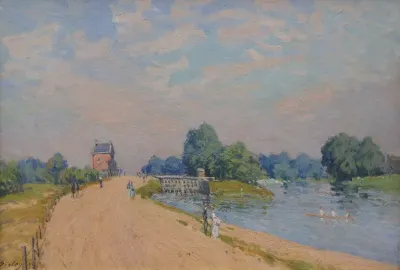 Hampton Court Road