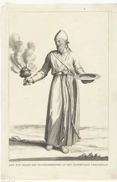 Hogepriester in  witte liturgische kleding die hoort bij de Grote Verzoendag