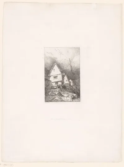 Huizen aan de kust met boten