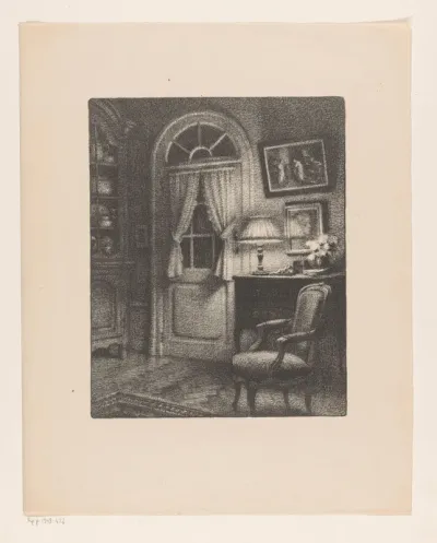 Interieur met leunstoel, bij lamplicht