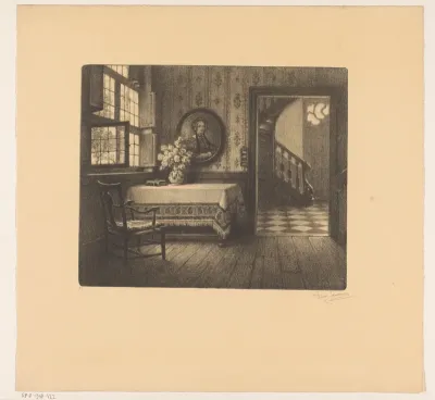 Interieur met portret, tafel en doorkijk op een gang