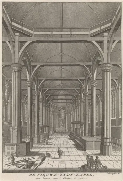 Interieur van de Nieuwezijds Kapel te Amsterdam, gezien richting het oosten