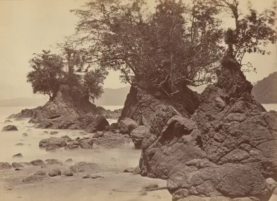 Islands, Limon Bay
