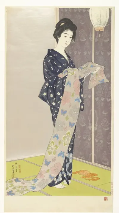 Jonge vrouw in een zomer kimono
