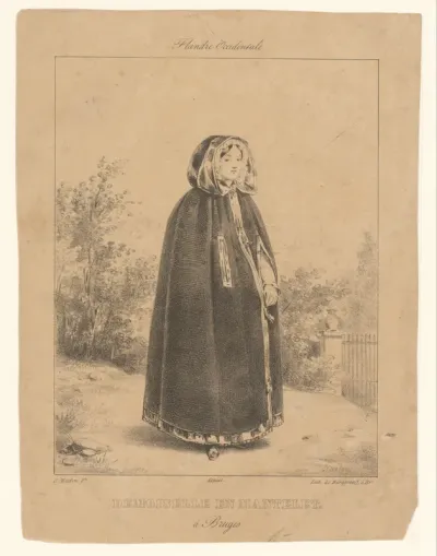 Jonge vrouw met een lange mantel