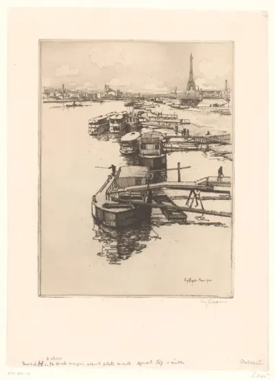 Kade met omnibusboten in Parijs met de Eiffeltoren op de achtergrond