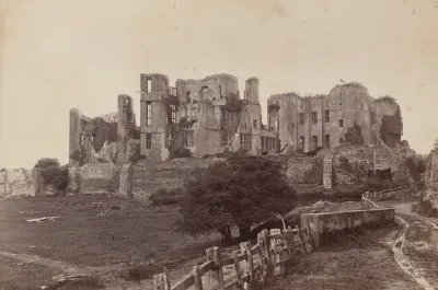 Kenilworth from the Bridge