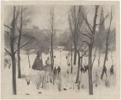 Kinderen tussen bomen in de sneeuw