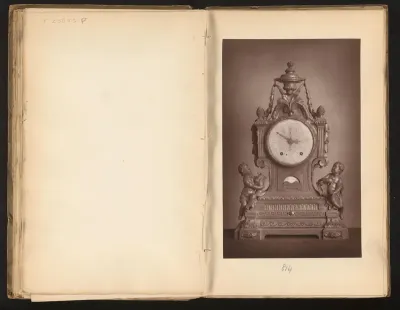 Klok in de stijl van Lodewijk XVI, uit de collectie van Christopher Beckett Denison