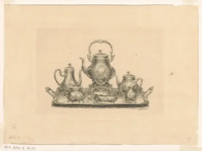 Koffie- en theeservies op een dienblad