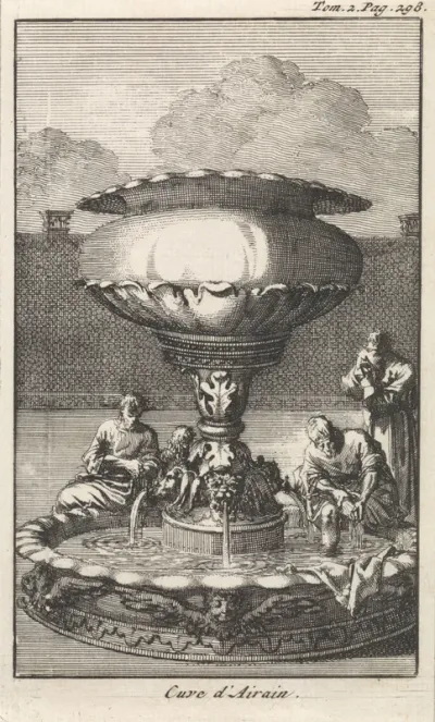 Koperen wasvat of spoelbekken in de hof van het tabernakel