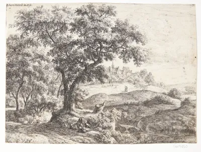 Landevej med figur, der gør holdt, i baggrunden en landsby