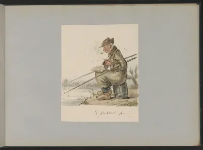 Man die vist, breit, rookt en leest aan een waterkant