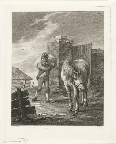 Man met zak op zijn rug bij een paard