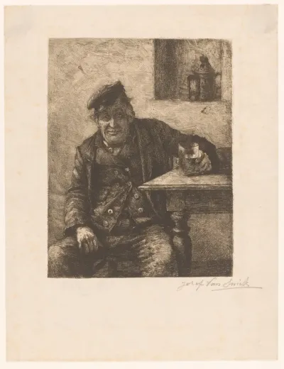 Man zit aan een tafel met drinkglas in de hand