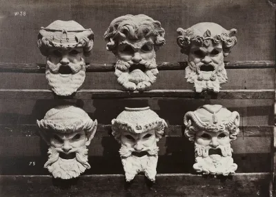Masks from the Control Room (Masques du vestibule de contrôle)