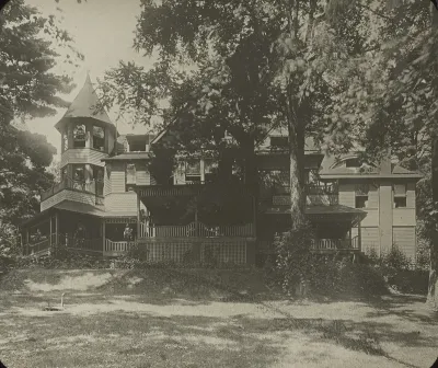 Oaklawn House, (East Side)