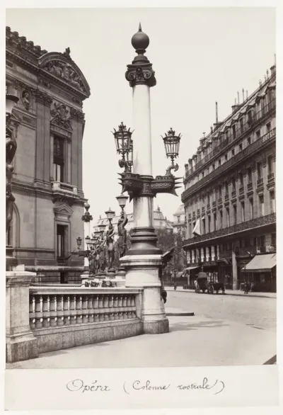 Opéra (Rostral Column)