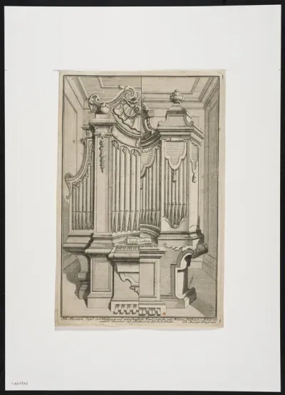 Organ with rococo motifs (1)
