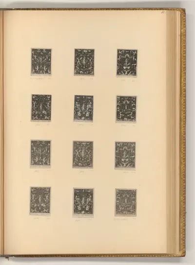 Ornamente mit antiken Göttern
