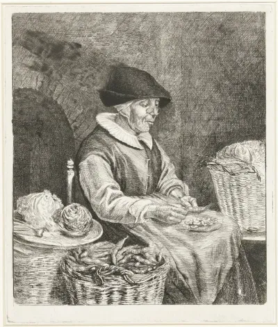 Oude vrouw bij het boontjes doppen
