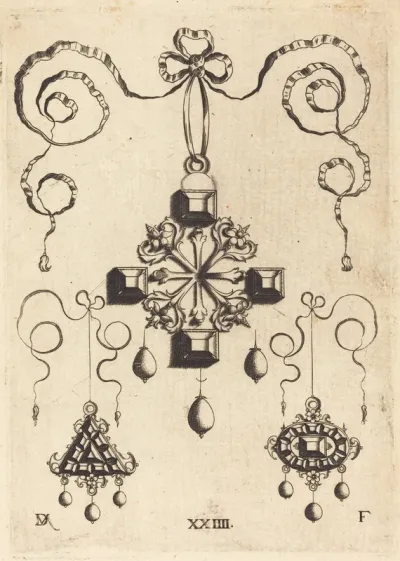 Pendant with Double Cross at Centre, Surrounded by Four Large Table-Stones