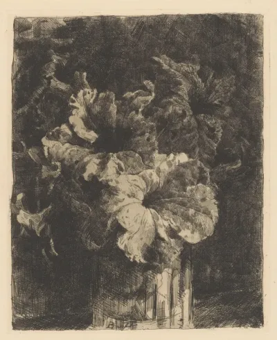 Petunia's in een glazen vaas