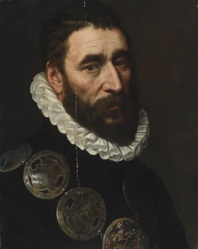 Portrait of a bearded man, bust length, wearing a chain of guild buckles