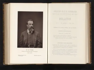 Portret van Charles de Pitteurs, voorzitter van de Association belge de Photographie