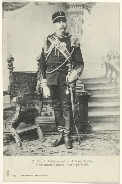 Portret van gouverneur-generaal Van Heutsz