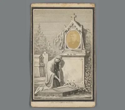Portret van Petrus Houbaer op een grafzerk met rouwende vrouw, op bidprent