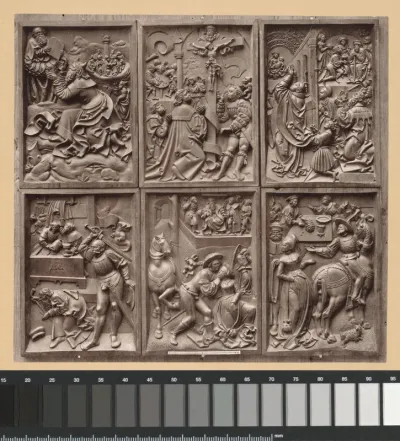 Reliëf met allegorische voorstelling van de Tien Geboden, gesneden uit lindehout