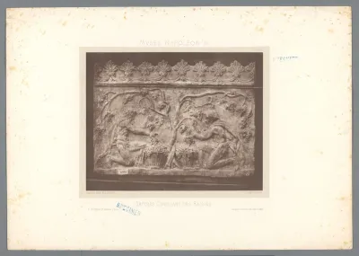 Reliëf uit het Musée Napoléon III van satyrs die druiven plukken