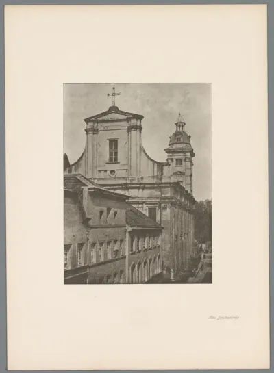 Reproductie van een gomdruk van de Sint-Andreaskerk in Düsseldorf door Erwin Quedenfeldt