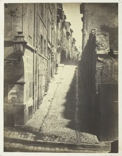 Rue des Grands Carmes, Vue prise de la Rue Ste. Marthe