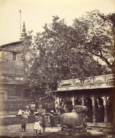 Sacred Well (Benares)