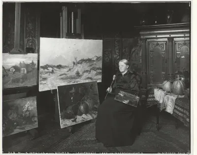 Schilderes Sientje Mesdag van Houten in haar atelier aan de Laan van Meerdervoort in Den Haag