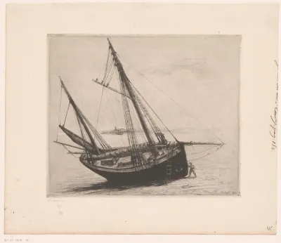 Schip aangemeerd op het strand