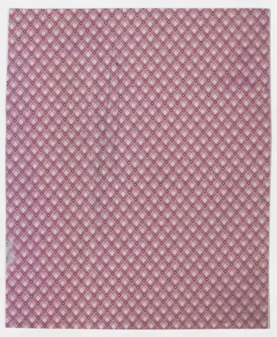 Sheet with crisscross pattern