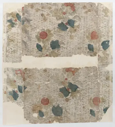 Sheet with floral pattern with a repeating line background