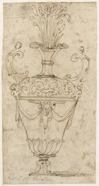Siervaas met mascarons