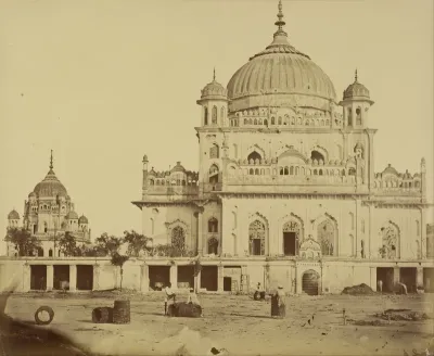 Small Mosque in the Kaiserbagh, Lucknow