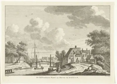 Stadsgezicht met Halvemaanspoort en haven te Dokkum