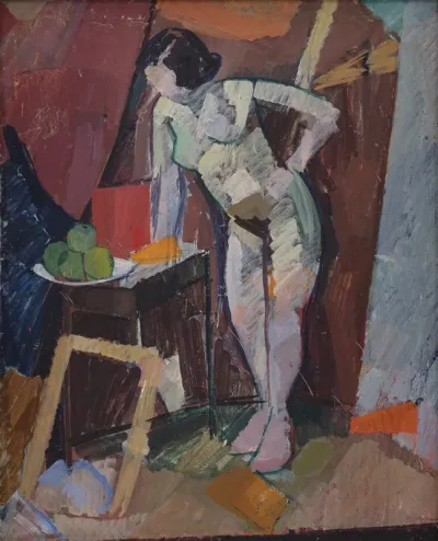 Stående kvindelig model