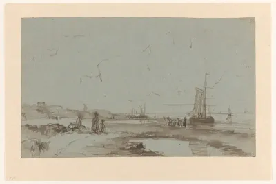 Strandgezicht met zeilschepen en wandelaars