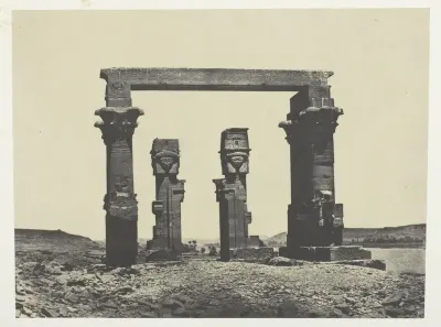 Temple de Kardassy, Nubie, plate 87 from the album "Egypte, Nubie, Palestine et Syrie" (1852)