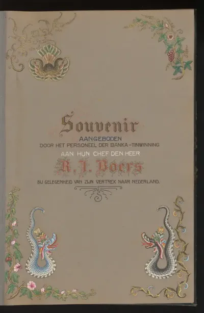 Titelblad van het fotoalbum aangeboden door het personeel van de Banka-tinwinning aan R.J. Boers bij zijn vertrek naar Nederland, 1919