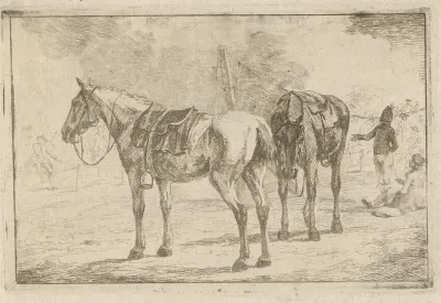 Twee gezadelde paarden bij een legerkamp