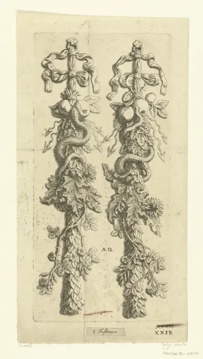 Twee pilaster festoenen