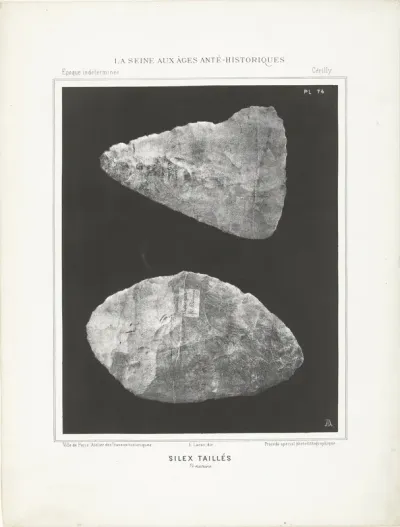 Twee prehistorische geslepen vuurstenen, gevonden in het stroomgebied van de Seine